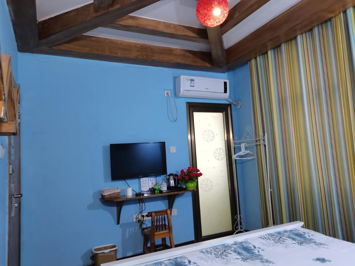 Zhangjiajie April Hostel Extérieur photo