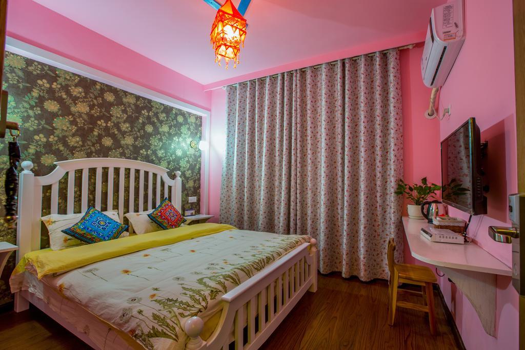 Zhangjiajie April Hostel Chambre photo