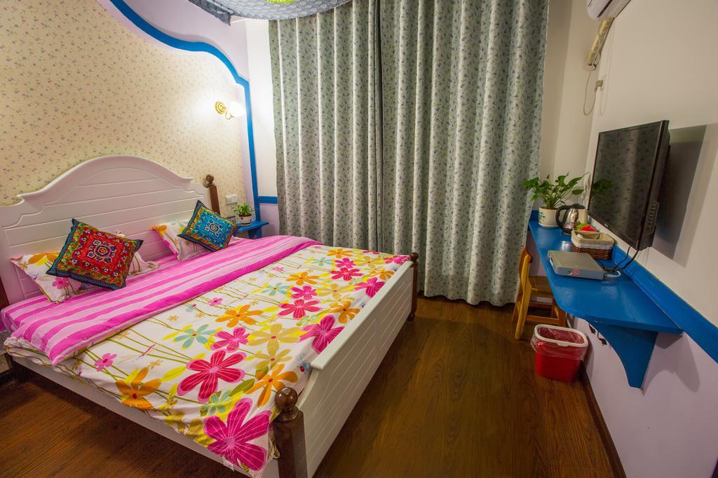 Zhangjiajie April Hostel Chambre photo